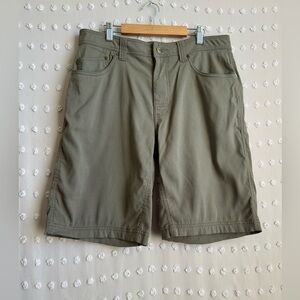 Prana Men’s Brion 11” Inseam Chino Shorts Sz 32 Brown